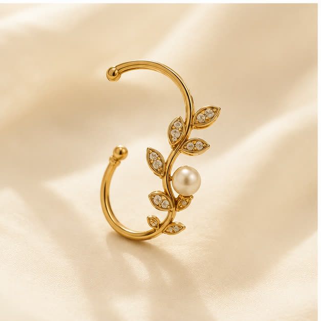 Silver payal and articles
